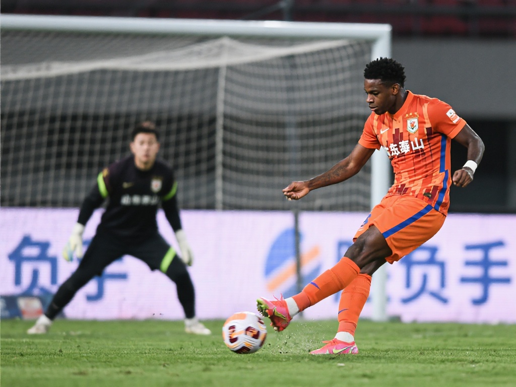 开云体育动态更新：完善选拔机制，助力精英青少年球员优中选优训练营