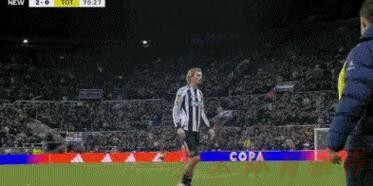 开云体育世界杯动态：沃尔特马德的成长速度，有点过于迅猛了，之前无缝衔接到纽卡